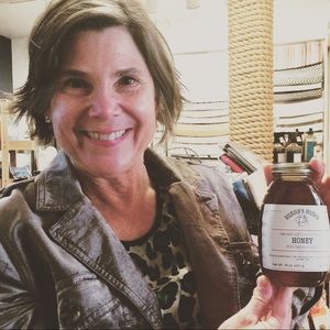 Meet your Posher, Marcia